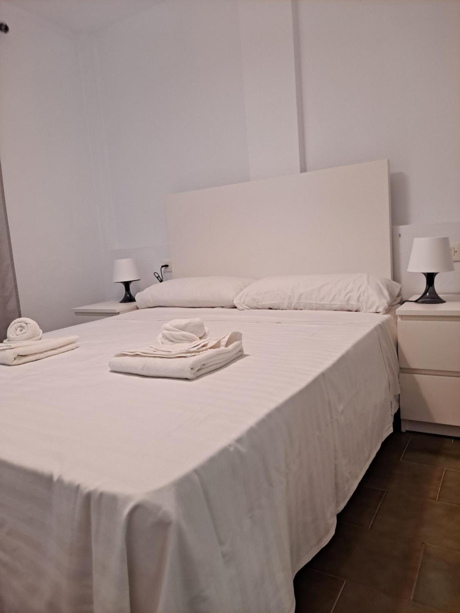 Apartamento Bajo Acuario Chiclana de la Frontera Dış mekan fotoğraf